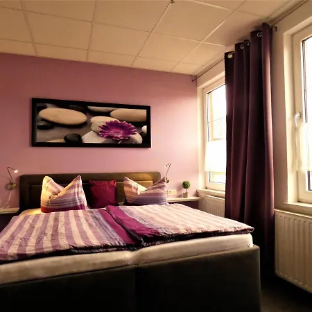 Schlossgartenpassage 3*