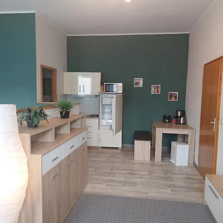 Schlossgartenpassage 3*