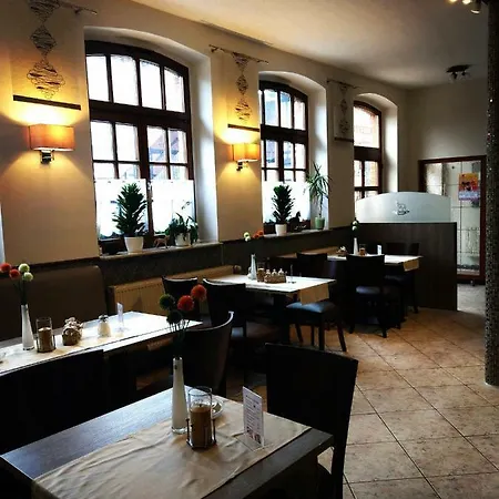 Schlossgartenpassage 3*