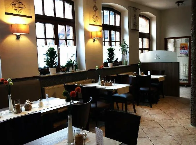 Schlossgartenpassage 3*