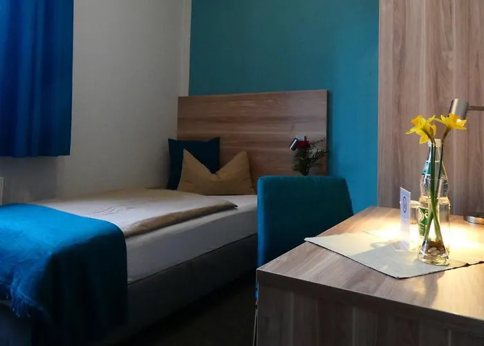 Schlossgartenpassage 3*