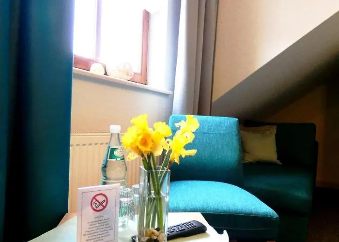 Schlossgartenpassage 3*